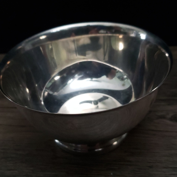 Oneida Paul Revere 4" Silver Bowl - Picture 1 of 3